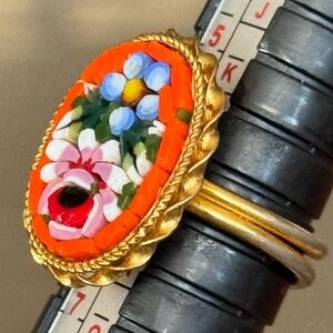 Vintage Italian Orange Floral Mosaic Gold Tone Adjustable Ring 5 6 7